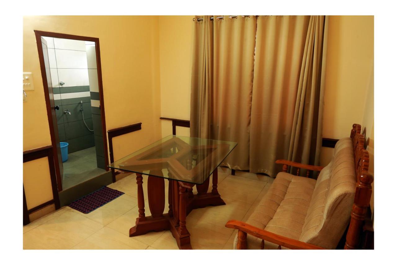 Corridor Calicut Airport Hotel Kondotty Bagian luar foto