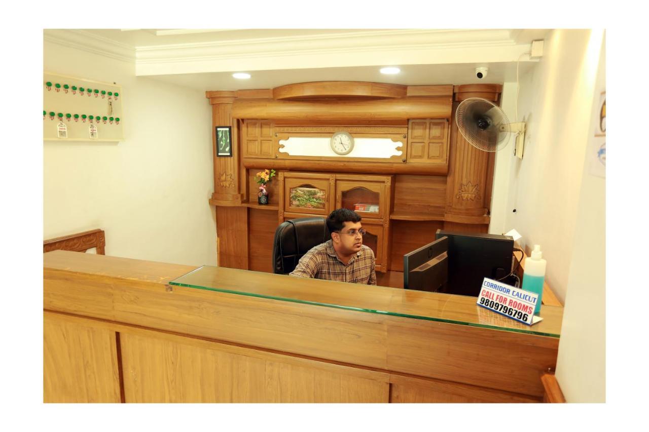 Corridor Calicut Airport Hotel Kondotty Bagian luar foto