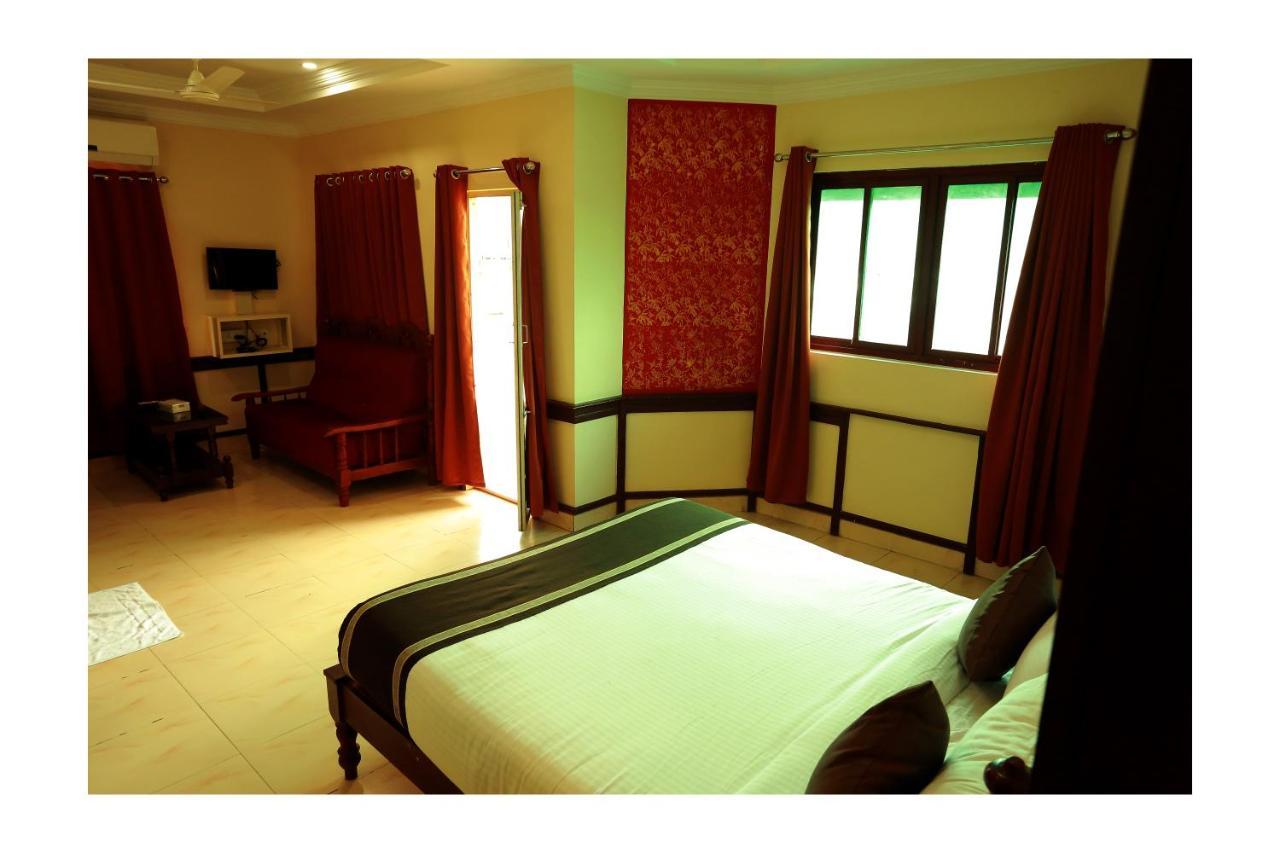 Corridor Calicut Airport Hotel Kondotty Bagian luar foto
