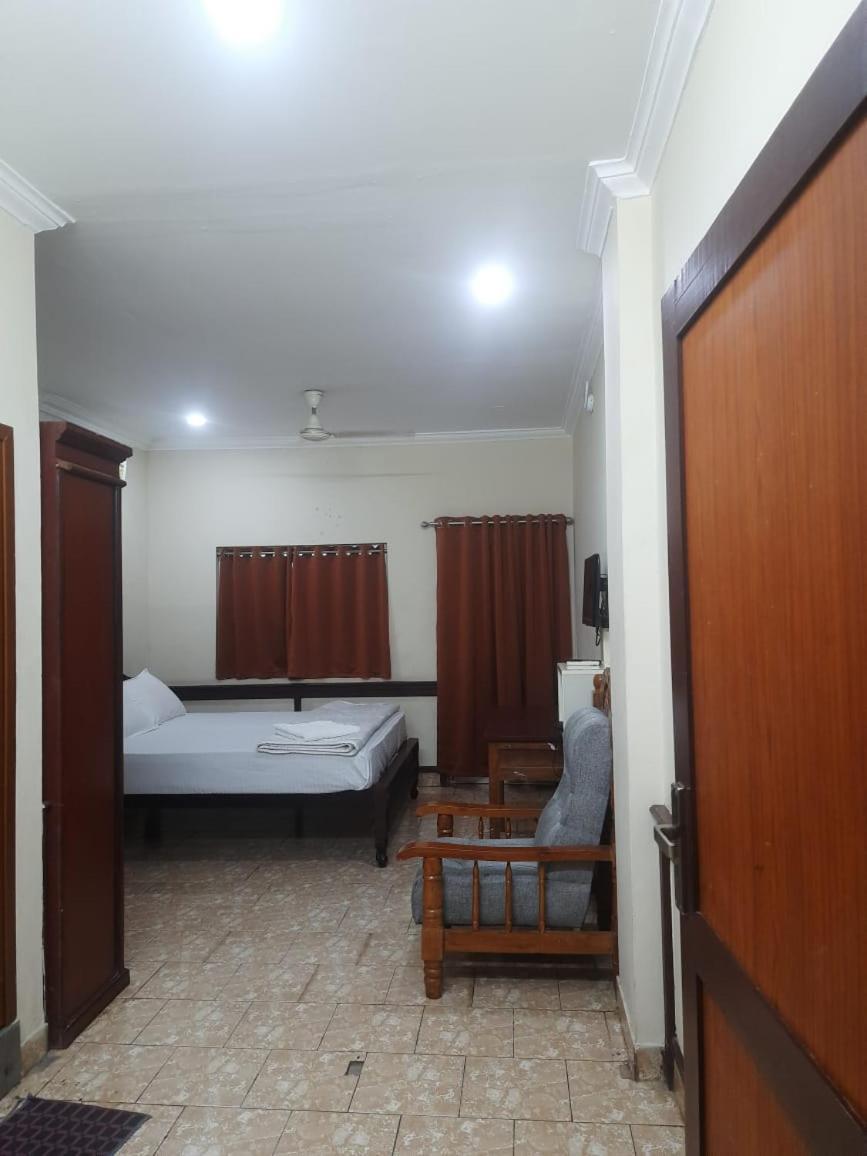 Corridor Calicut Airport Hotel Kondotty Bagian luar foto